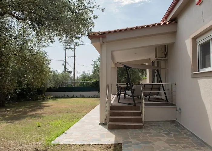 Serenity Villa Selianítika